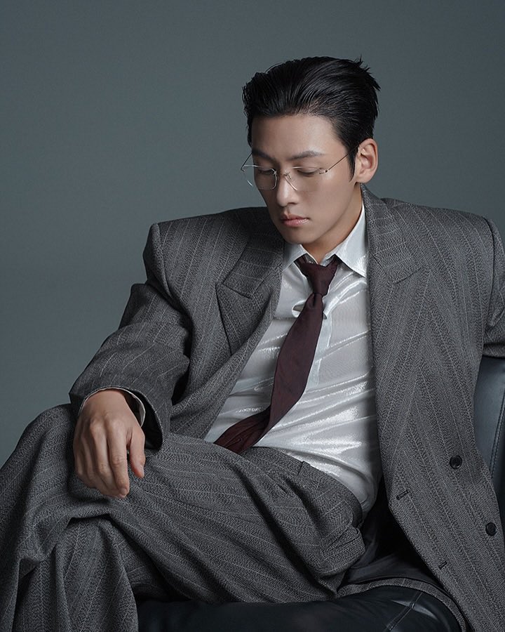 Ji Chang Wook public/images/actor/images/Ji-Chang-Wook-7812.jpeg