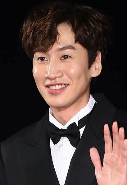 Lee Kwang Soo public/images/actor/images/Lee-Kwang-Soo-4054.jpeg