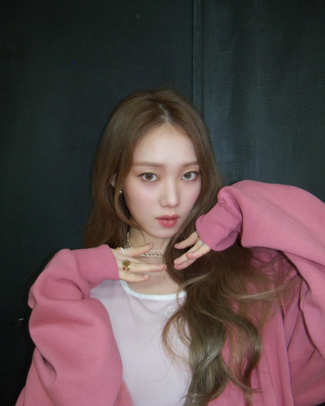Lee Sung Kyung public/images/actor/images/Lee-Sung-Kyung-2724.jpeg